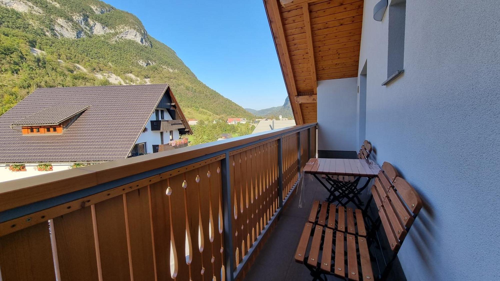 Apartments Vila Darja Bohinj Luaran gambar